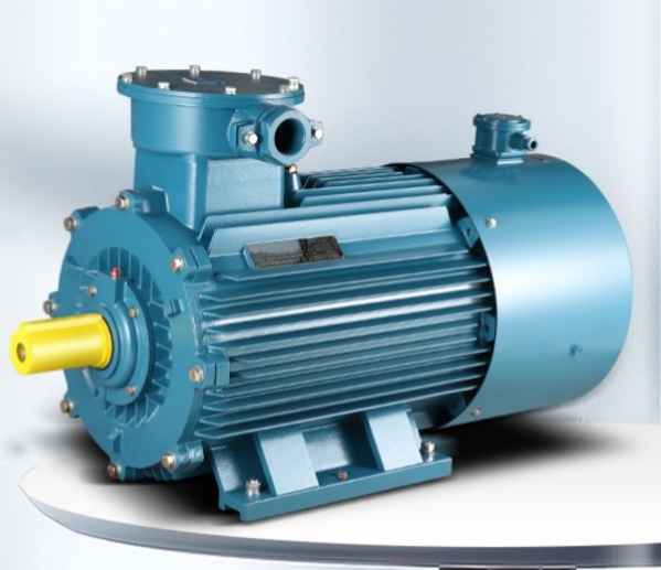 Vrhunski trifazni asinhroni AC motor povečuje prihranke energije